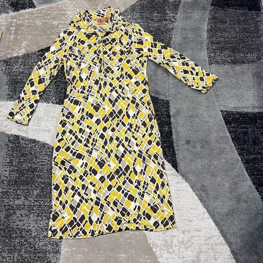 Tory Burch 100% Silk Dress Women Small Yellow‎ Geometric 3/4 Sleeve Button Knee